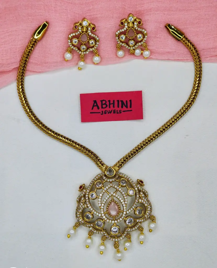 Tarini Necklace